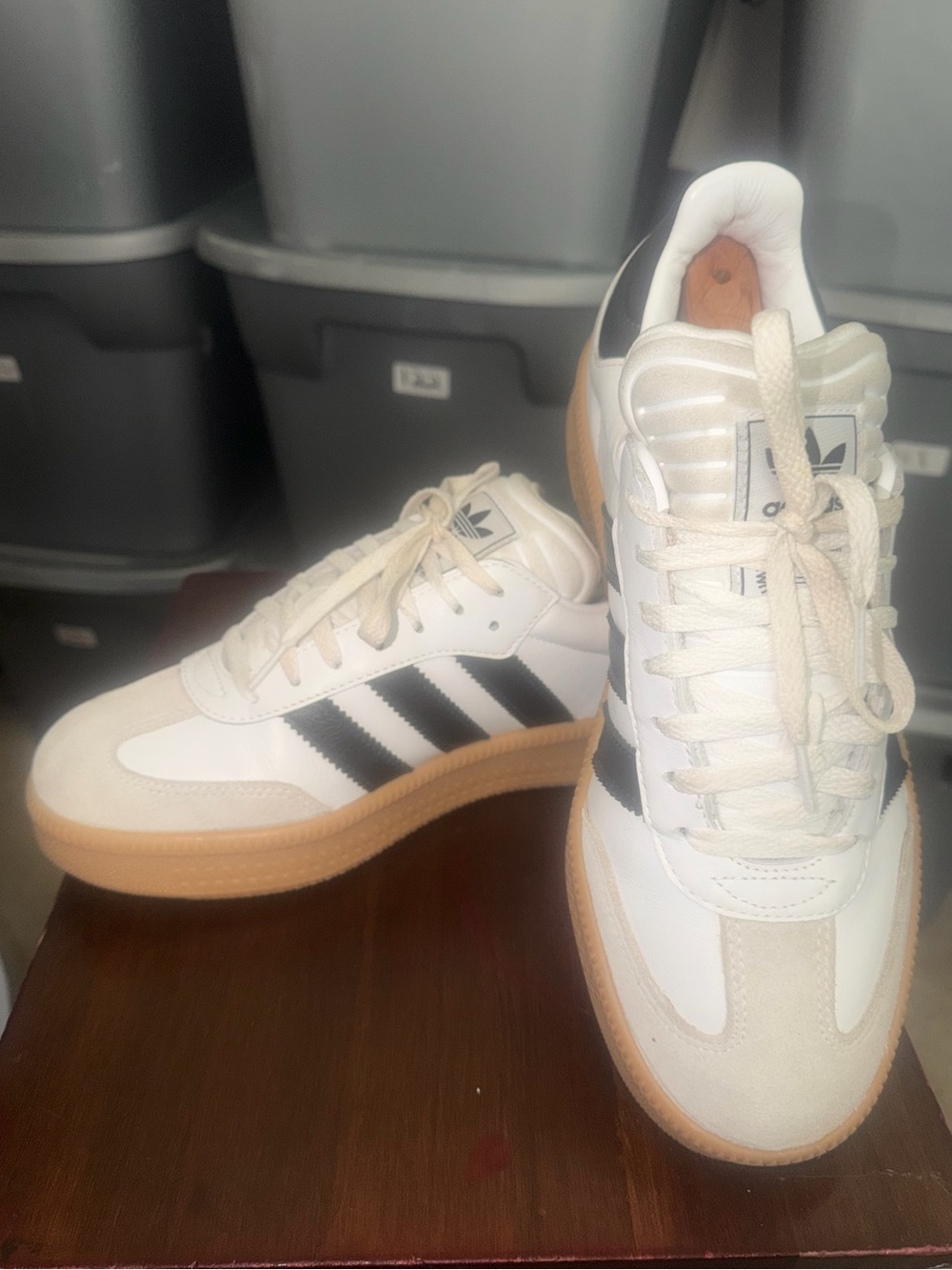 Men ADIDAS White Black Leather Sneakers SAMBA with Gum Sole (127)